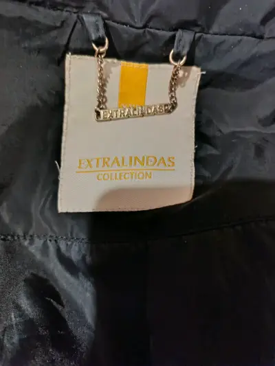 Chaqueta acolchada negra - miniatura 2