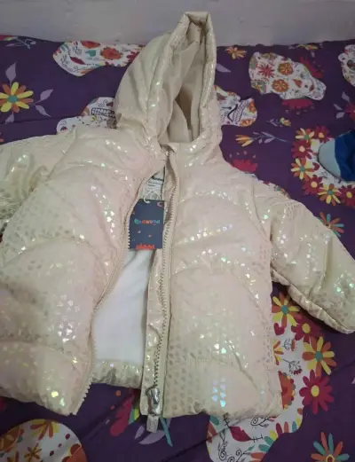 Chaqueta acolchada infantil beige - miniatura 1