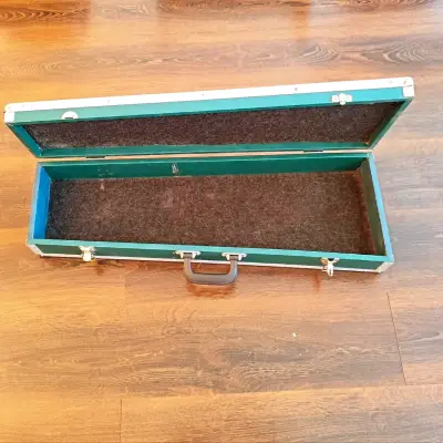 Estuche rígido para instrumentos musicales - miniatura 1