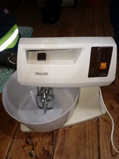 Batidora de pie Philips blanca - miniatura 1