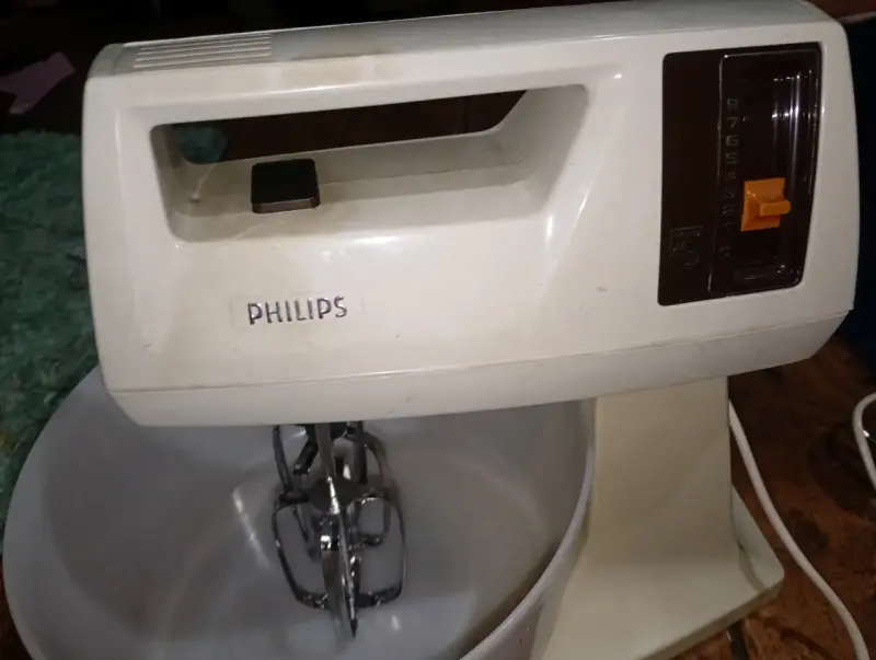 Batidora de pie Philips blanca - 2