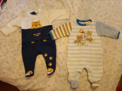 Paquete de ropa para bebe - miniatura 5