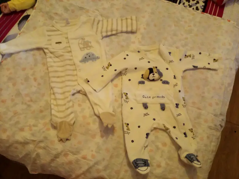 Paquete de ropa para bebe - 6