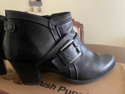 Botines Negros Hush Pupies - miniatura 1