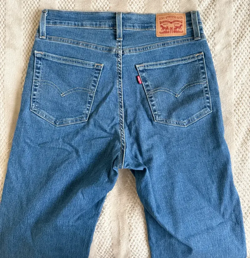 Jeans Levi's 724 High Rise Straight - 3