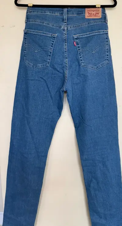 Jeans Levi's 724 High Rise Straight - miniatura 5