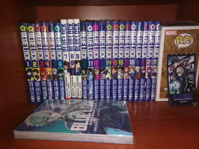 Tomos 7, 8 y 9 Blue Lock editorial Planeta Comic - miniatura 1