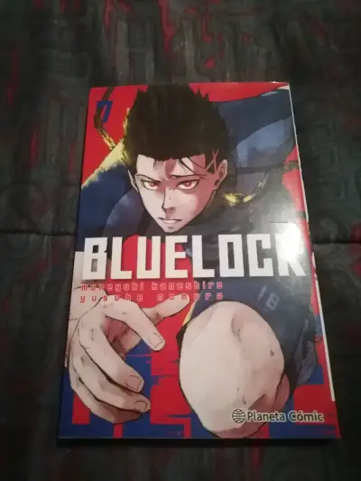 Tomos 7, 8 y 9 Blue Lock editorial Planeta Comic - miniatura 3