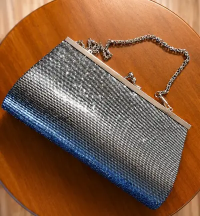 Cartera metálica plateada - miniatura 2