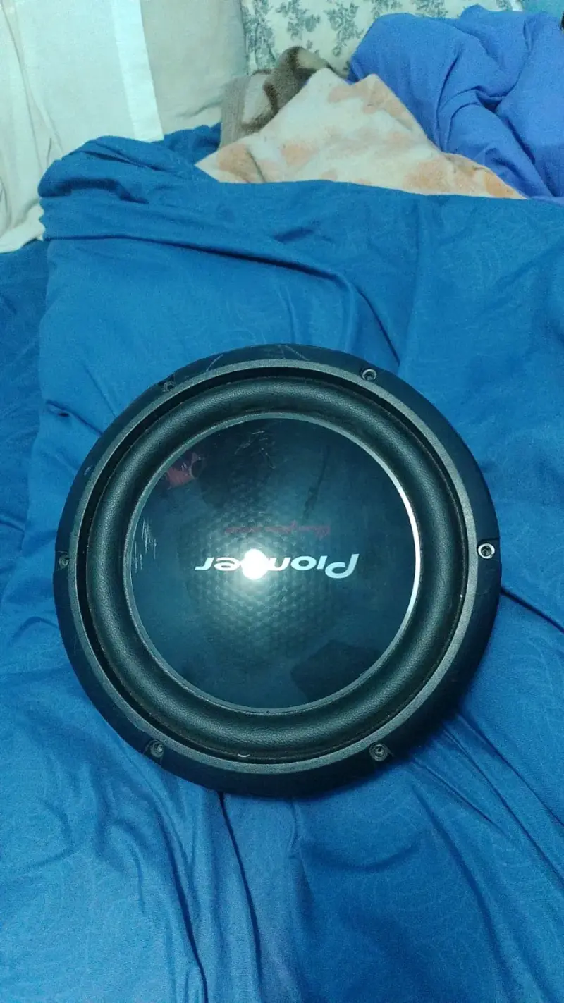 Subwoofer Pioneer para auto - 3