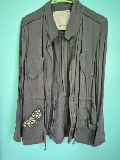 Chaqueta verde con adornos Tatienne - miniatura 2
