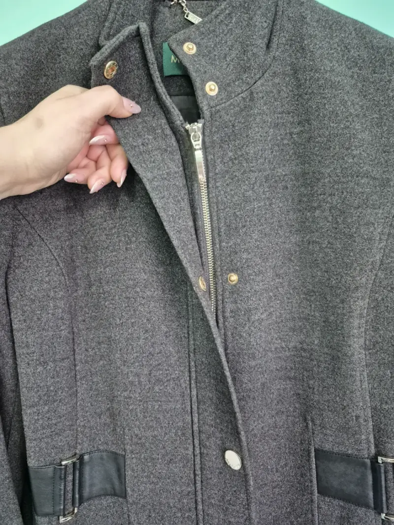 Abrigo gris elegante mujer marca MaGriffe - 3