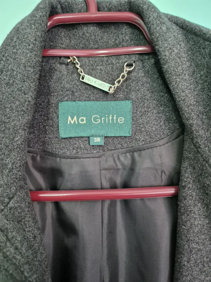 Abrigo gris elegante mujer marca MaGriffe - 4