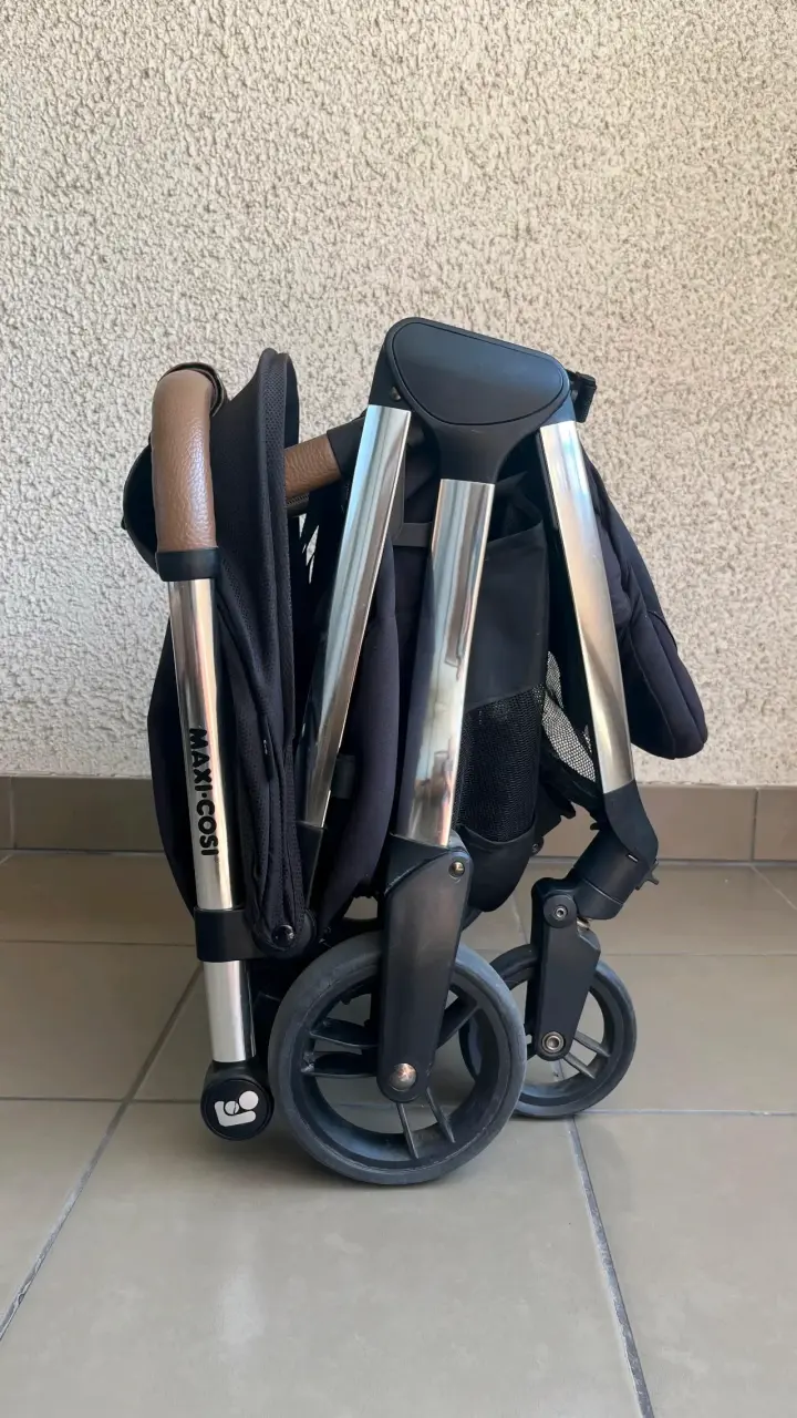 Coche para bebé Maxi Cosi Eva compacto negro - 6