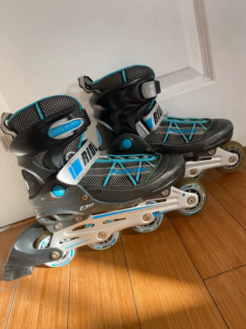 Patines en línea Rider negros y azules - 1