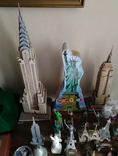 Set de figuras turísticas - miniatura 2