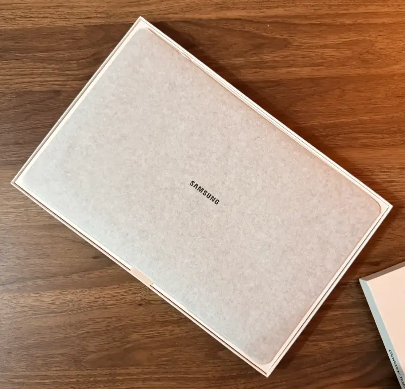 Samsung Galaxy Tab S9 FE+ 5G gris - 6