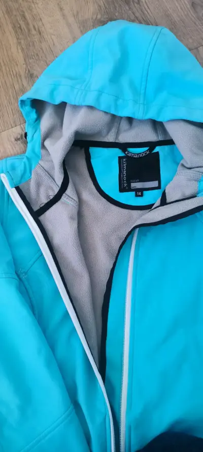 Chaqueta outdoor azul con capucha - miniatura 2