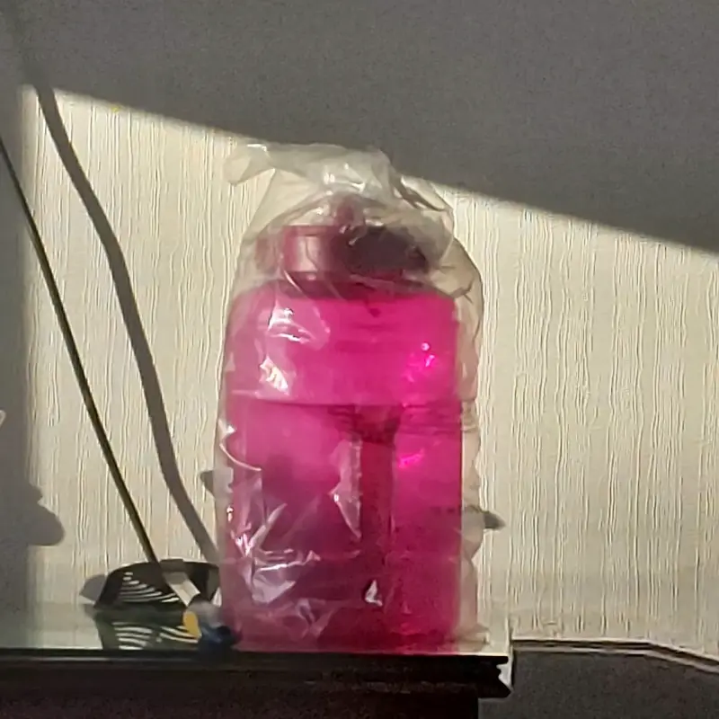 Botella grande deportiva rosada - 4