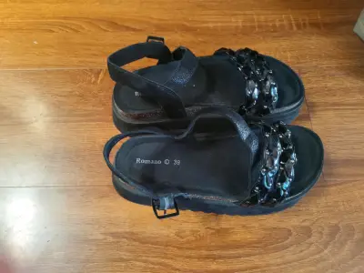 Sandalias negras plataforma - miniatura 3