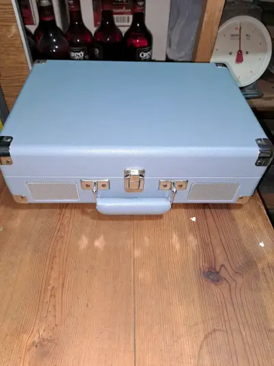 Tocadiscos Crosley modelo CR8005D Maletín vintage - miniatura 1