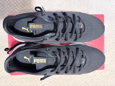 Zapatillas deportivas negras Puma - miniatura 2