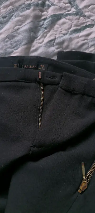 Pantalones negros Zara talla S - miniatura 3