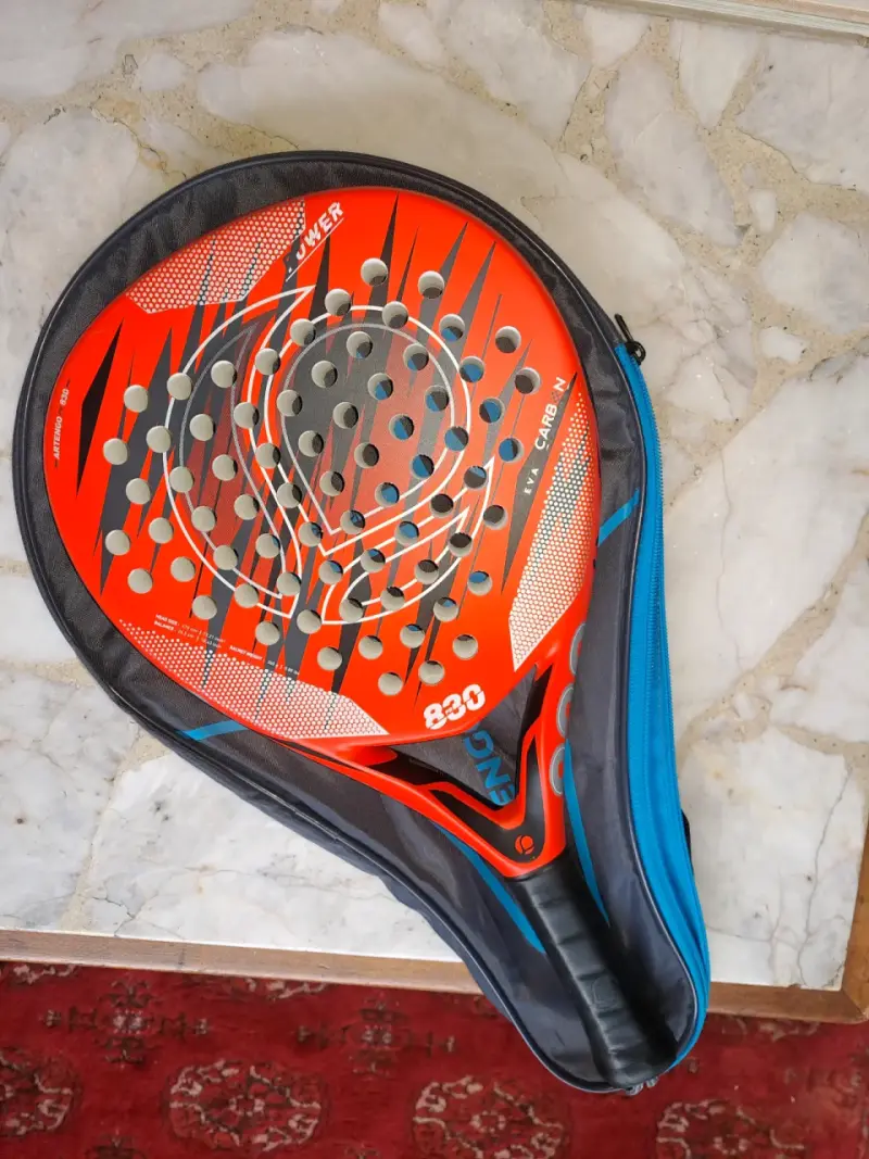Pala de pádel Artengo pr830 roja en funda - 1