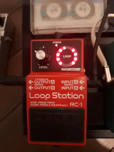 Pedal Loop Station RC-1 rojo - miniatura 2