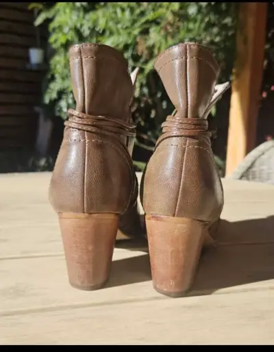 Botines talla 35 café de cuero - miniatura 3