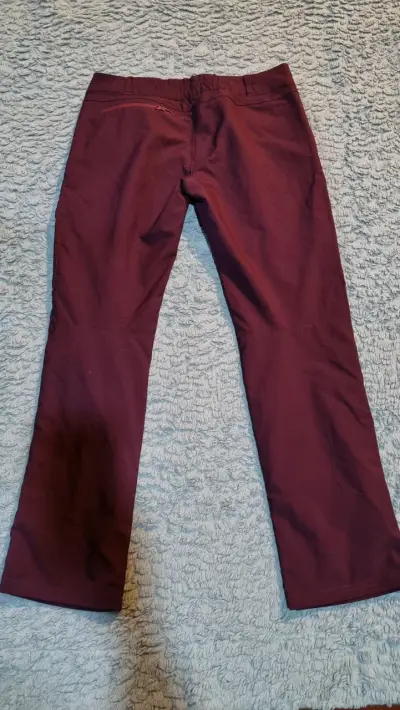 Pantalones burdeos secado rápido - miniatura 3