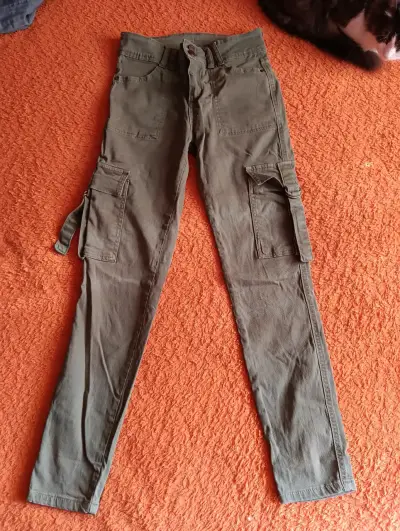 Pantalones cargo verde oliva efesis - miniatura 1
