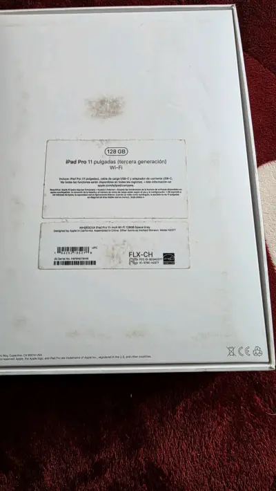 Ipad 11 Pro 3era generación 128gb wifi - miniatura 4