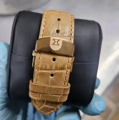 Reloj Edox dorado con cronógrafo - miniatura 4