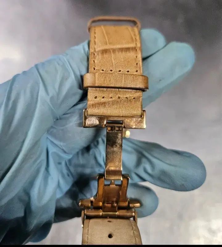 Reloj Edox dorado con cronógrafo - 5