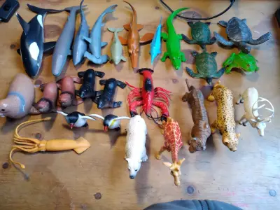 Figuras animales grandes - miniatura 1