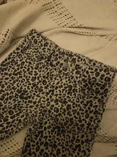 Pantalones estampado leopardo - miniatura 3