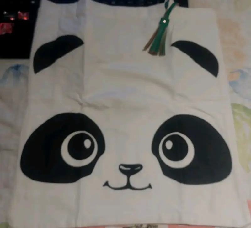 Bolsa de tela con diseño de panda