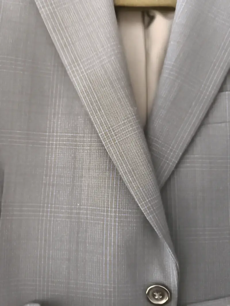 Traje azul de hombre - 3