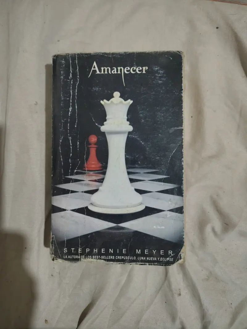 Libro Amanecer por Stephenie Meyer