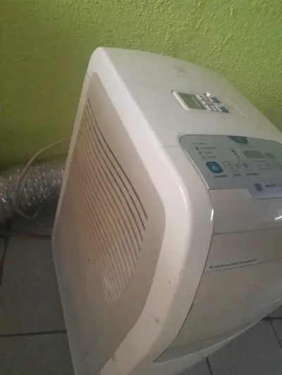 Aire acondicionado portátil Electrolux - miniatura 2
