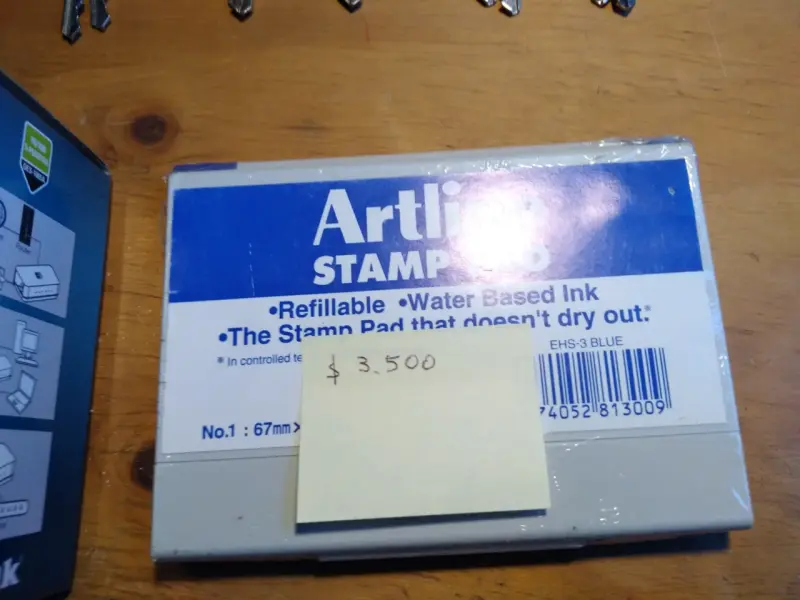 Tampón de tinta Artline azul
