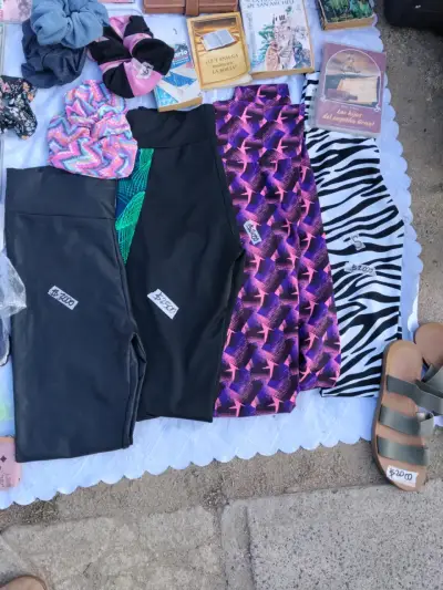 Polera deportiva estampada - miniatura 1