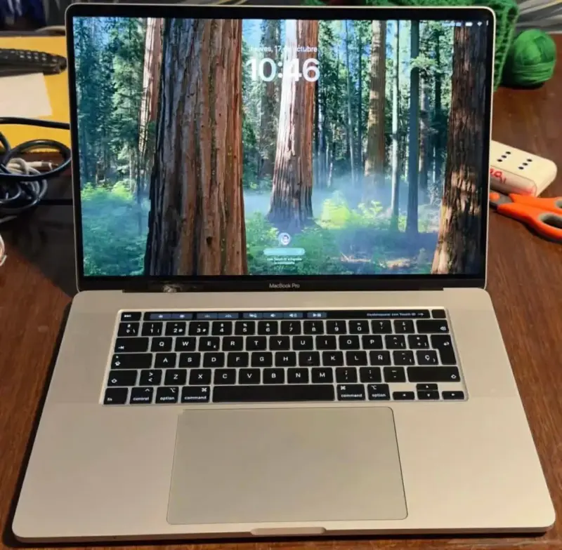 MacBook Pro 16 pulgadas - 1