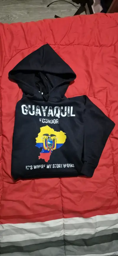 Poleras y polerones personalizados - miniatura 2