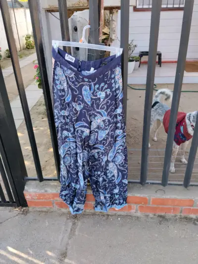 Pantalón estampado azul y blanco - miniatura 1