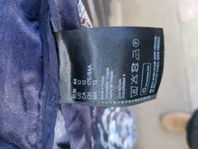 Pantalón estampado azul y blanco - miniatura 4