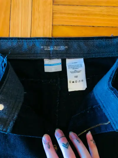 Jeans azul oscuro para hombre Columbia - miniatura 2