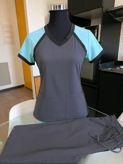 Uniformes Clínicos Reciclados Premium - miniatura 5