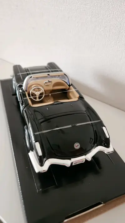 Chevrolet Corvette año 1959 escala 1:24 - miniatura 3